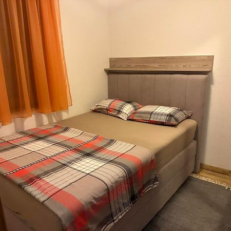 Apartman Edi Nin Dış mekan fotoğraf